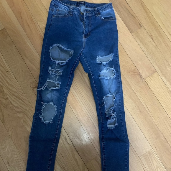 Ripped jeans - Picture 1 of 1